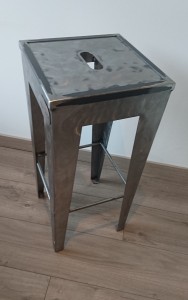 tabouret métal brossé
