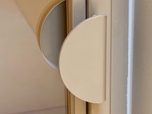 Zoom poignée de porte en acier